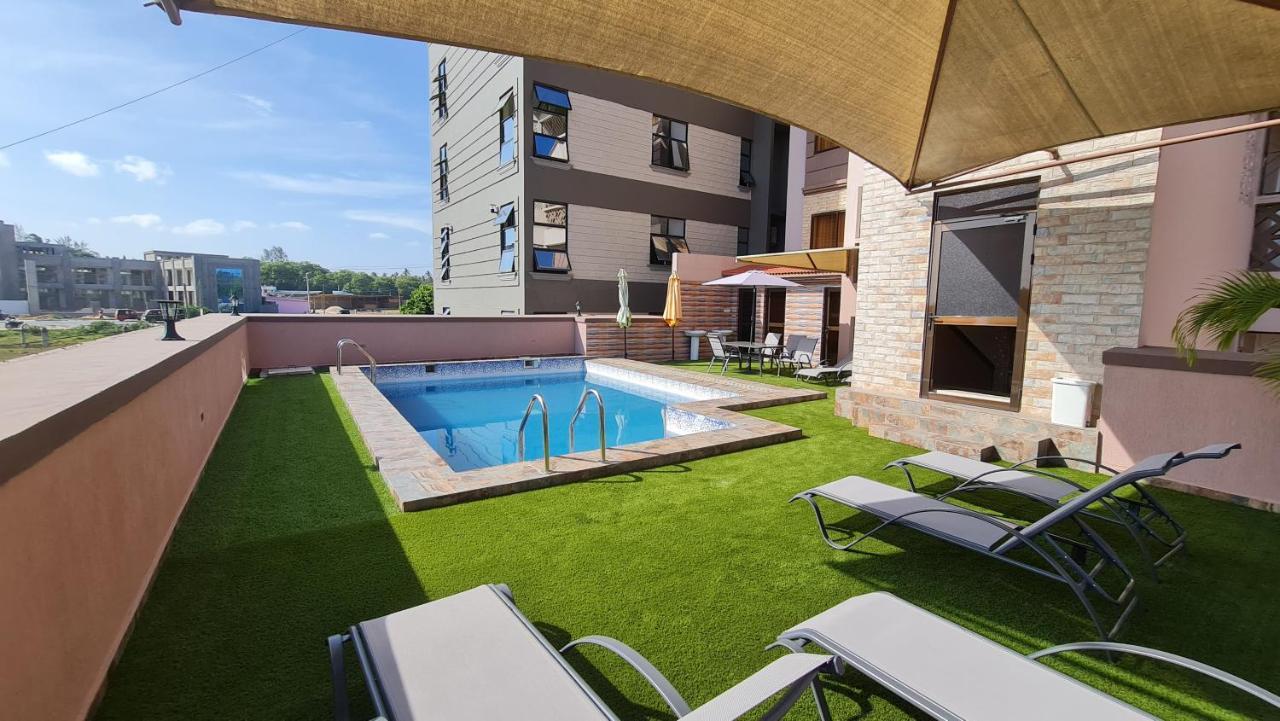 The Festival Fully Furnished Apartments Mombasa Eksteriør billede