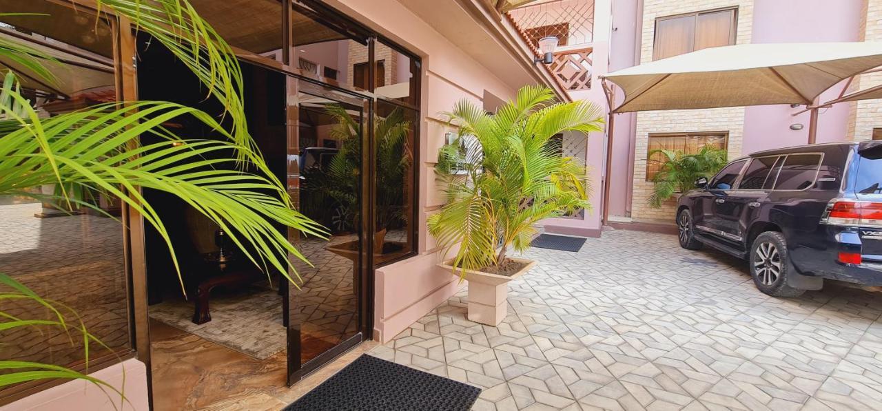 The Festival Fully Furnished Apartments Mombasa Eksteriør billede