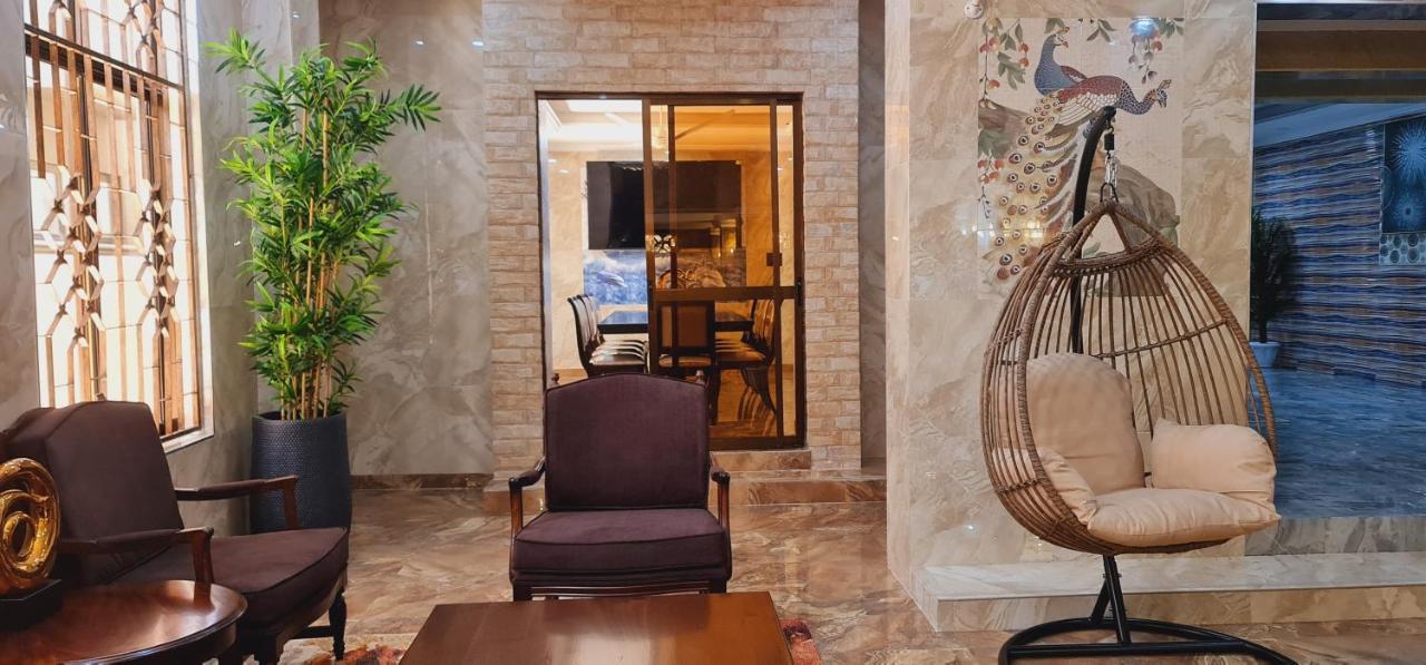 The Festival Fully Furnished Apartments Mombasa Eksteriør billede