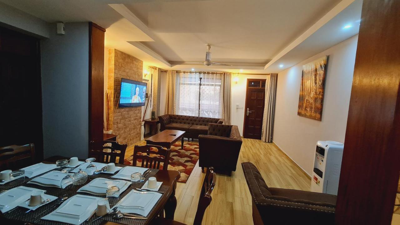 The Festival Fully Furnished Apartments Mombasa Eksteriør billede