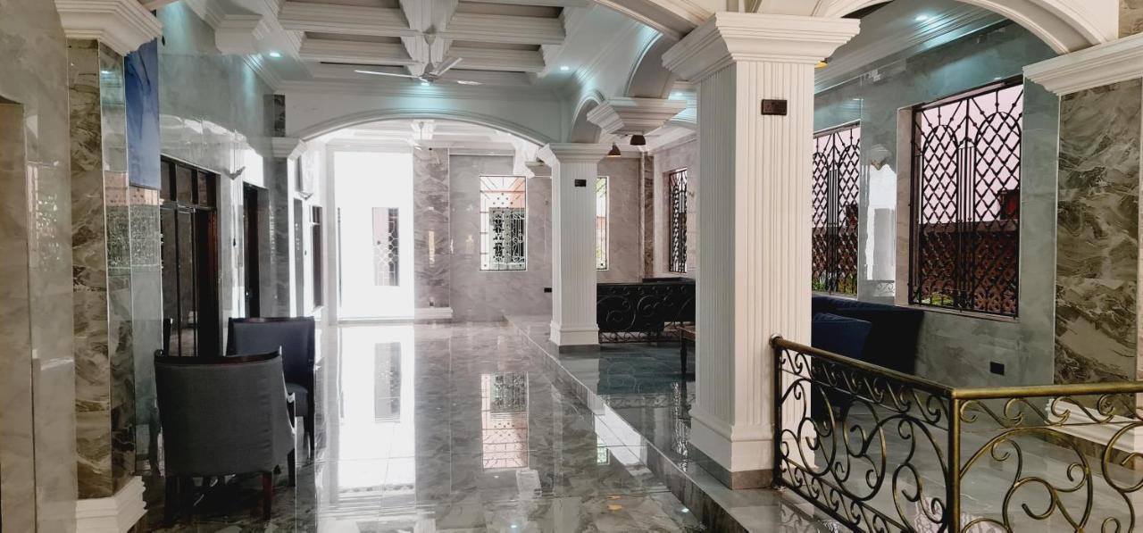 The Festival Fully Furnished Apartments Mombasa Eksteriør billede