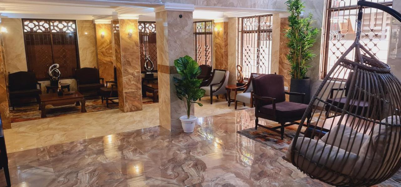The Festival Fully Furnished Apartments Mombasa Eksteriør billede