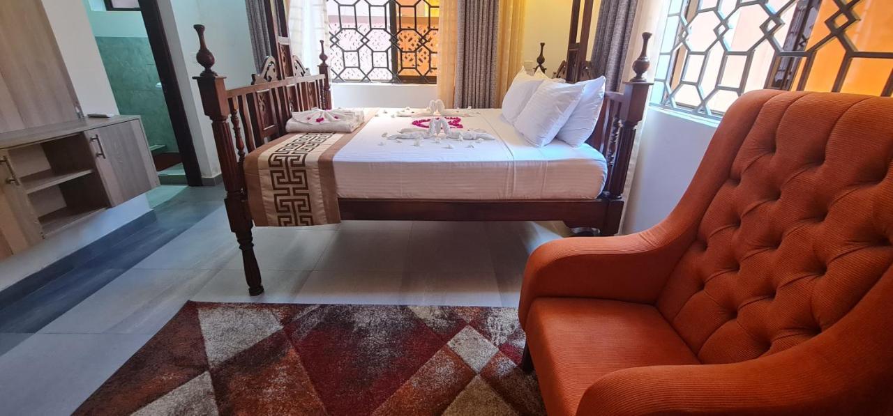 The Festival Fully Furnished Apartments Mombasa Eksteriør billede